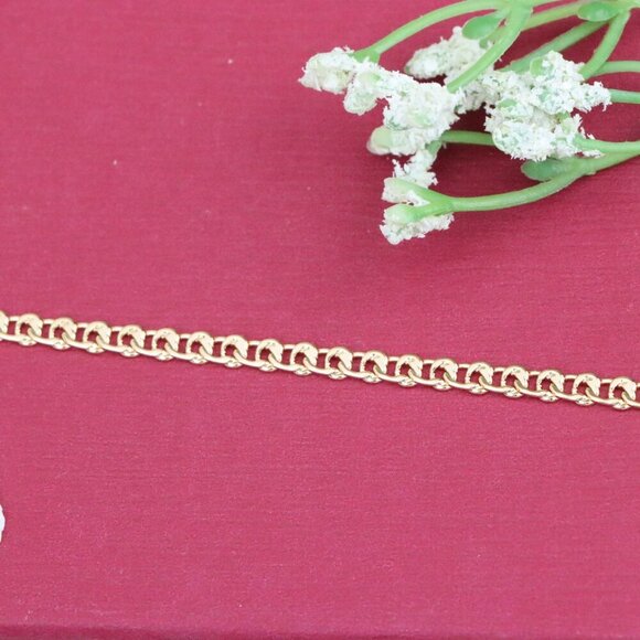 "Elegant Rose Gold Plated Chain Bracelet for Women, XPBL1100 - Picture 11 of 12
